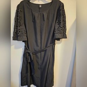 SHEIN Black dress with pattern sleeve